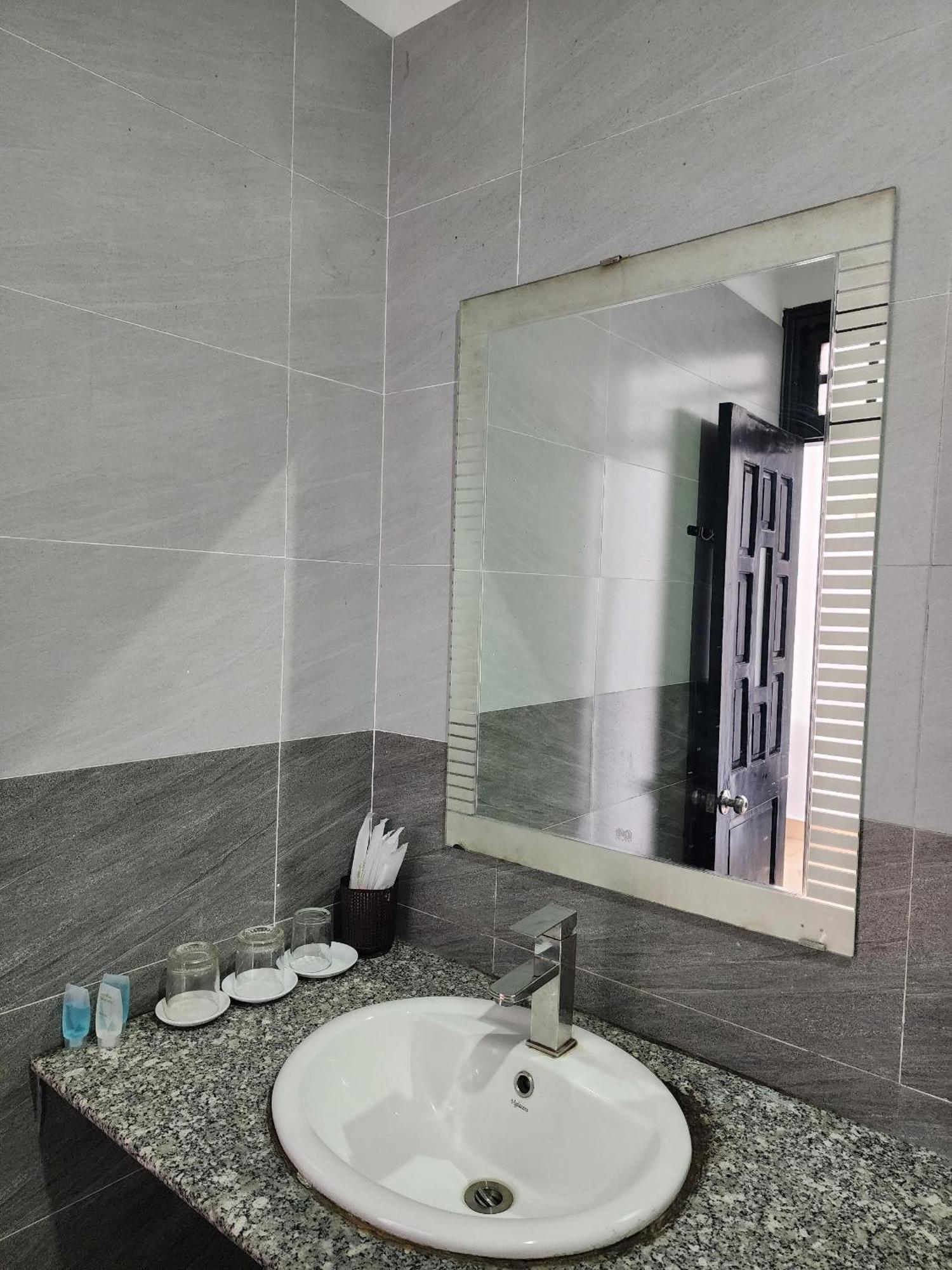 Thao An 2 Hotel Hue Thon Lai The Экстерьер фото